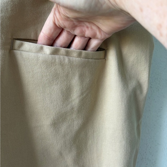 NYDJ Relaxed Trouser Fray Hem Size 18 Tan Lift Tuck Technology NWT Nautical - Picture 8 of 16